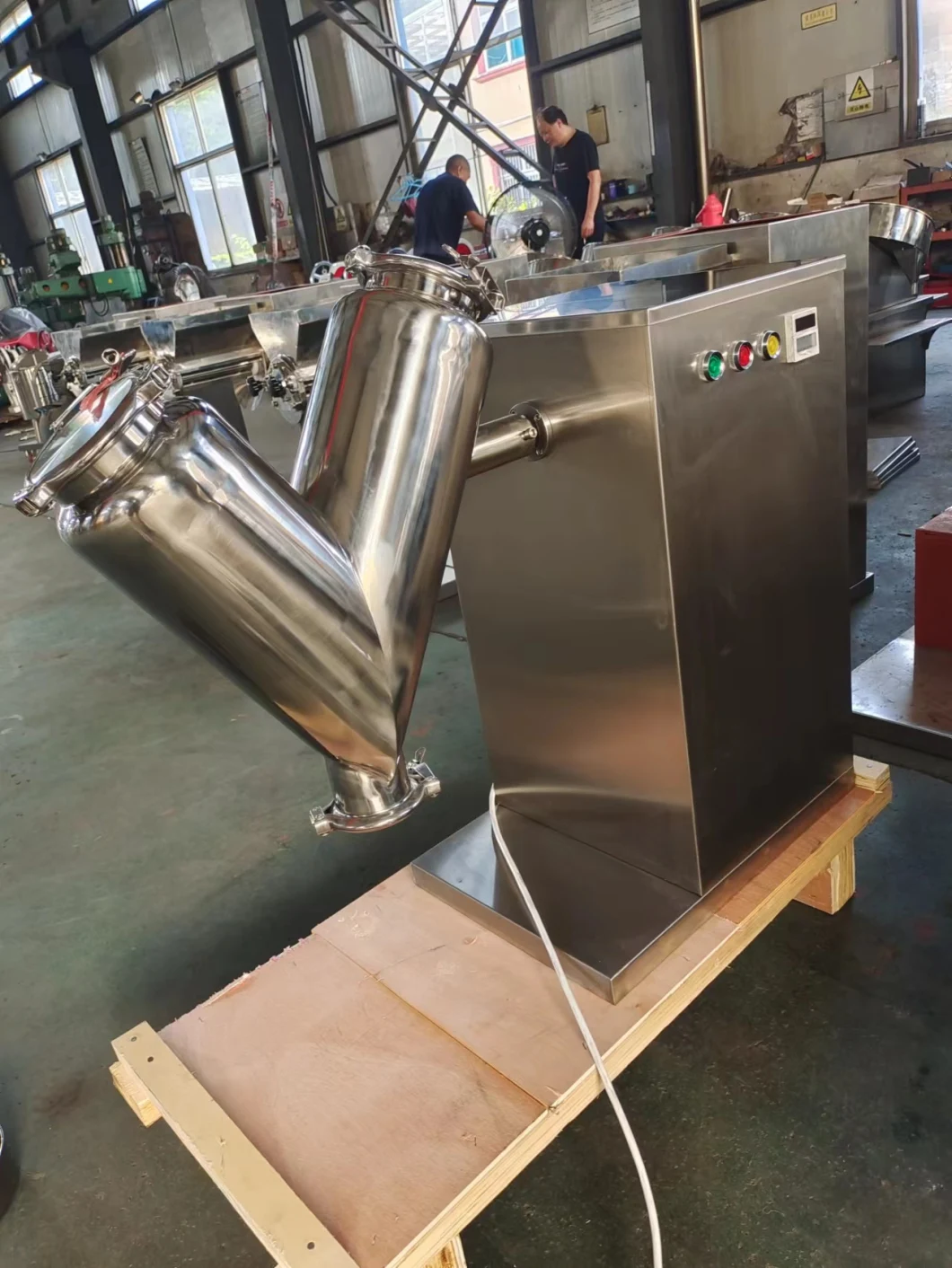 V-Type Efficient Bin Double Cone Trough Mixer